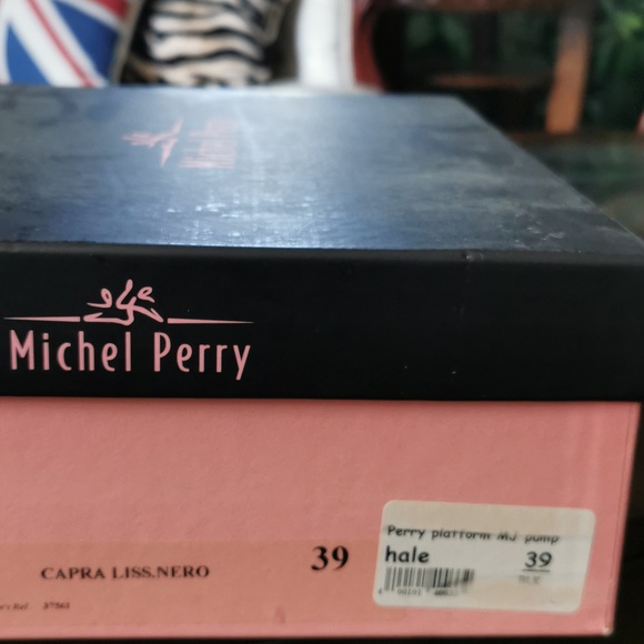 Michel Perry Maryjane heels. - Picture 6 of 8